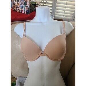 Huit Lingerie underwire air padded push up bra 32D Great